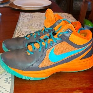 NIKE Overplay VIII Size 9 ***factory Sample***